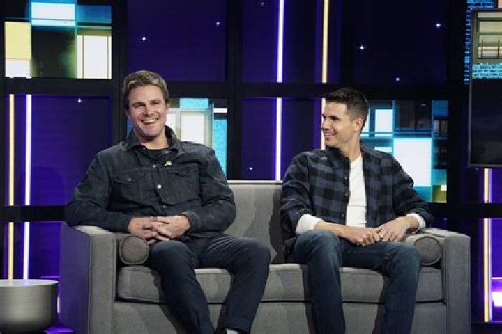 Stephen Amell - Bio, Facts, Family Life of Canadian Actor