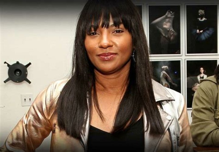 Tara Wallace Biography - Facts, Childhood, Family Life & Achievements