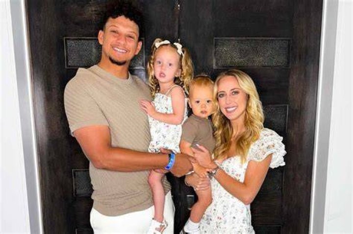 Taylor Pendrith family, wife, children, parents, siblings