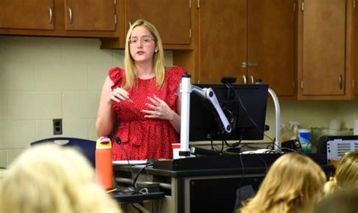 Teacher Morgan Freche Wiki, Age, Husband, Kids, Teaching Career and More