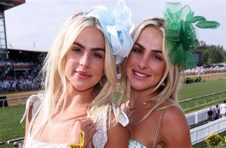 The Cavinder Twins in Bathing Suits Say "Let Me Love You" — Celebwell