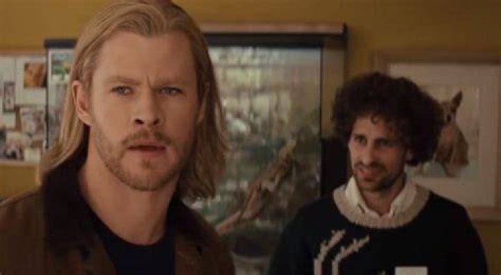 Thor Actor Isaac Kappy, Who Once Choked Paris Jackson, Is Dead After He ‘Forced Himself’ Off A Bridge