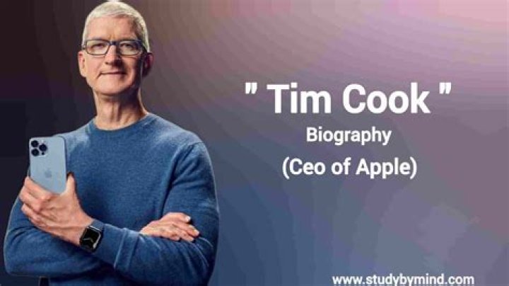 Tim Cook Biography - Facts, Childhood, Family Life & Achievements
