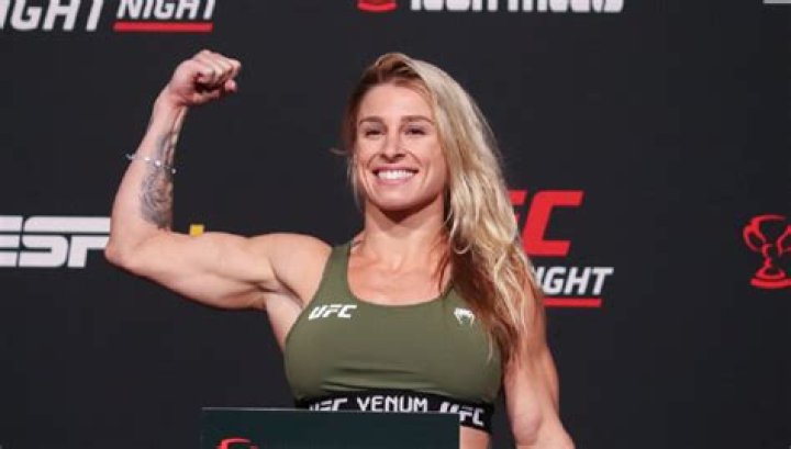 UFC's Hannah Goldy in Bathing Suit Enjoys the "ViBezzzzzz" — Celebwell