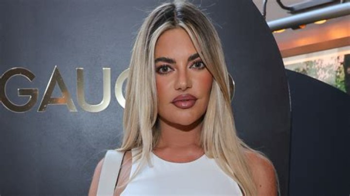What year is 32 BBY? – Celebrity
