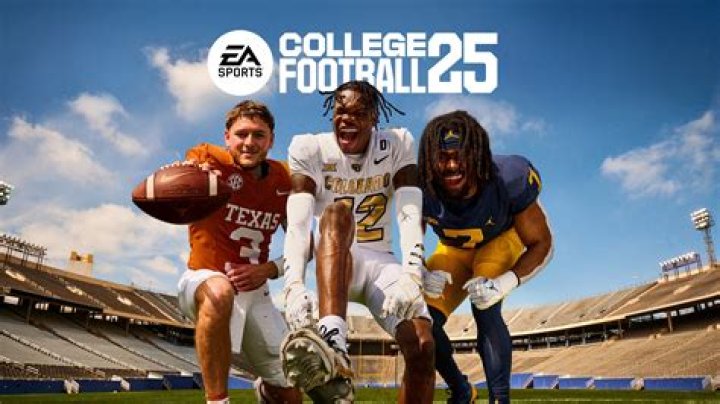 Where did Gerald Everett go to college? Did Gerald Everett play college football?