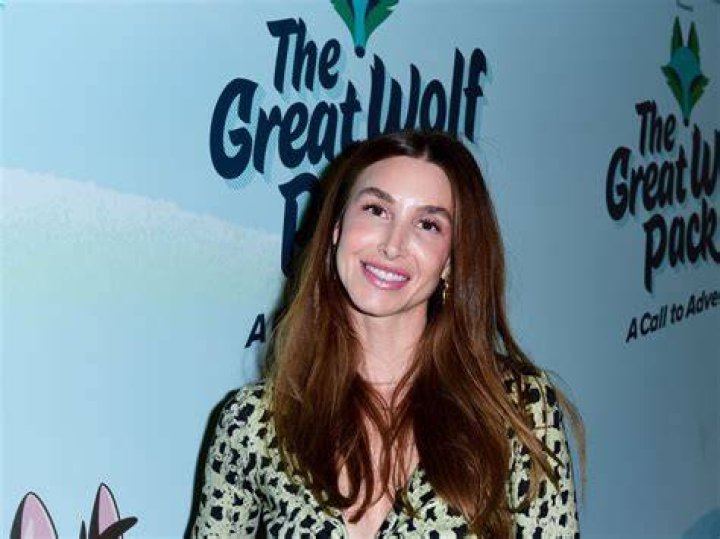 Whitney Port in Bathing Suit is "Look Amazing" — Celebwell