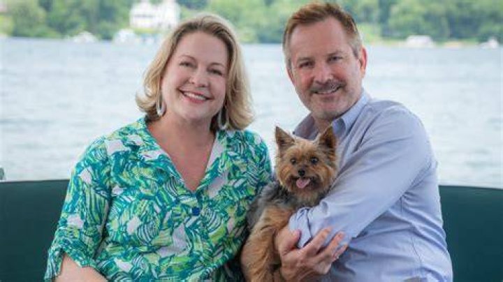 Who are Thomas and Jenny Lennon? – Celebrity