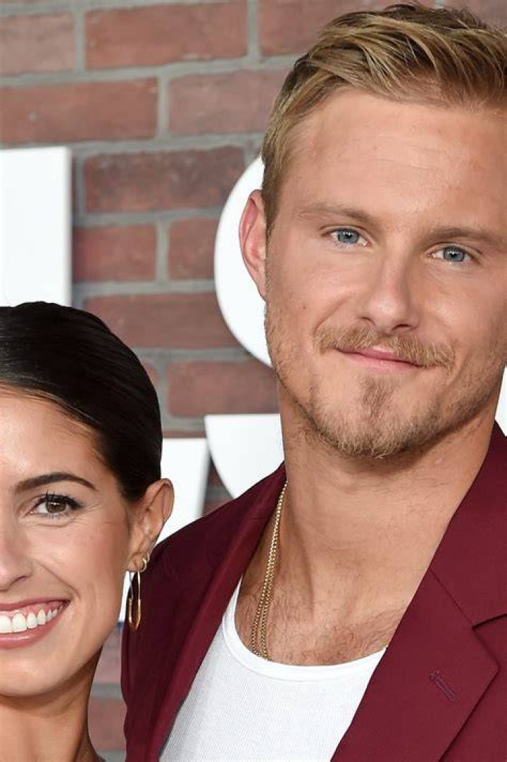 Who is Alexander Ludwig wife Lauren Ludwig?