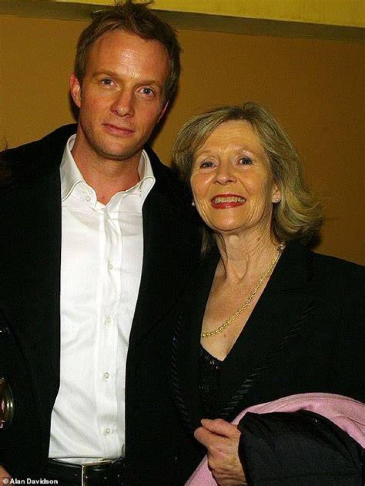 Who is Angela Thorne husband Peter Penry-Jones?