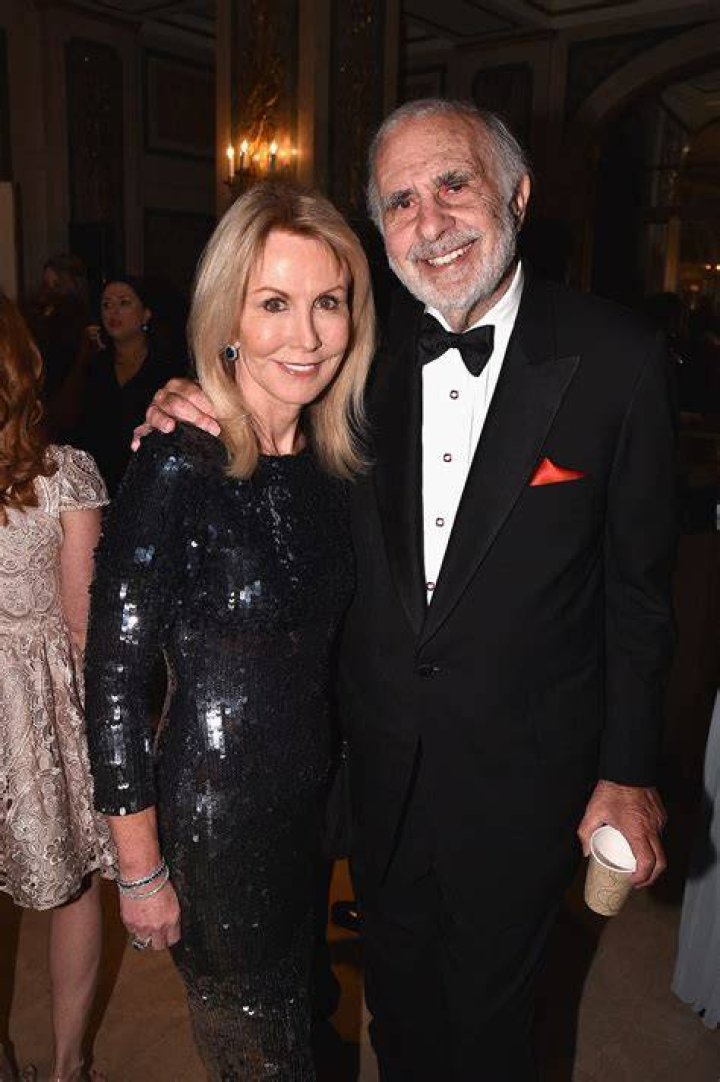 Who is Carl Icahn's ex-wife Liba Trejbal and where is she now?