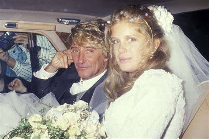 Who is Rachel Hunter ex-husband Rod Stewart?