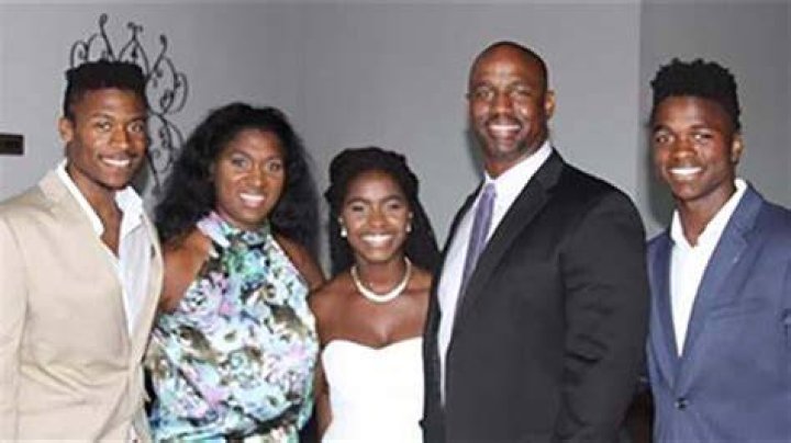 Who is Rayshad Lewis, Ray Lewis’ son? Bio, birthday, football team, college, girlfriend, IG, net worth