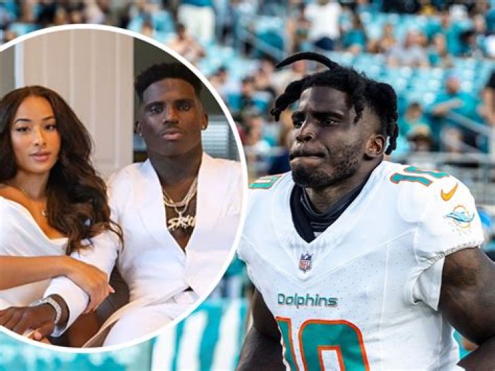 Who is Tyreek Hill engaged to?
