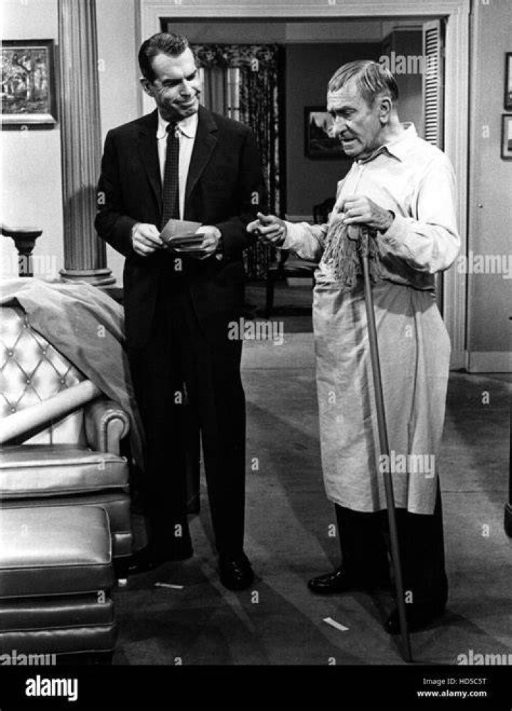 Why did Fred MacMurray leave My Three Sons? – Celebrity