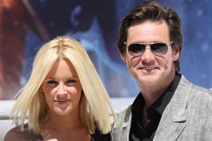 Why did Jim Carrey split with Lauren Holly? – Celebrity